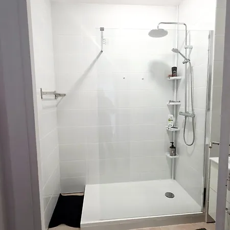 Séjour chez l'habitant 2 *